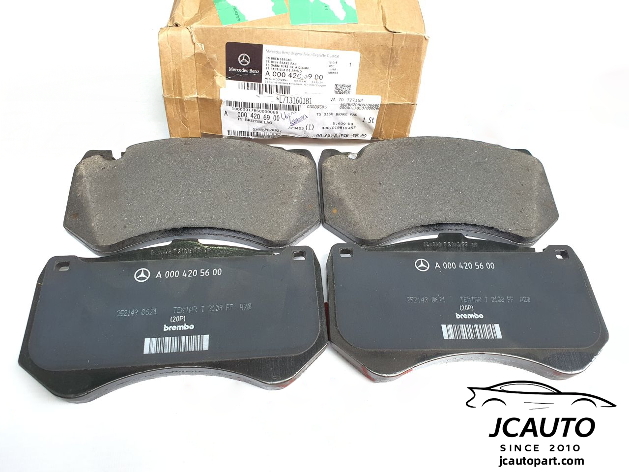 Front brake pads S-class A0004206900
